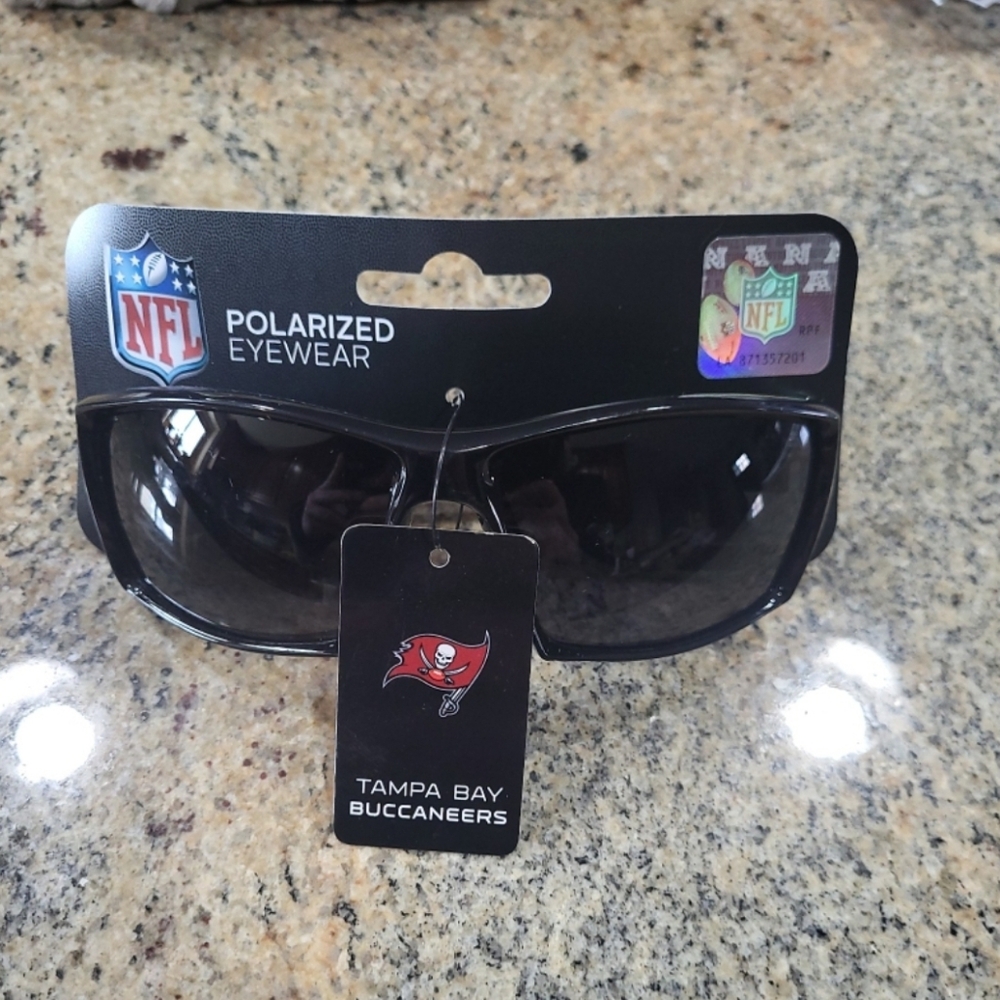 Official NFL Tampa Bay Buccaneers Edge Wrap Sunglasses